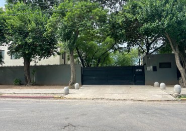 Venta de Casa de dos dormitorios con cochera, en Barrio quebrada de las rosas housing cerrado en av don bosco 6120 APPTO CREDITO 