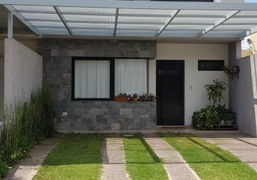 CASA EN VENTA 3 DORMITORIOS CHARCRAS DEL NORTE ZONA SPILIMBERGO 180 M2 COCHERA PARA DOS AUTOS3